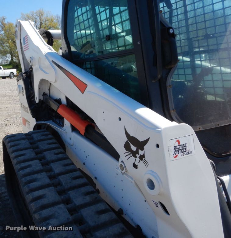 image for item IY9637 2018 Bobcat T770  tracked skid steer loader