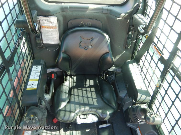 image for item IY9637 2018 Bobcat T770  tracked skid steer loader