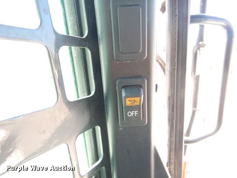 image for item IY9637 2018 Bobcat T770  tracked skid steer loader