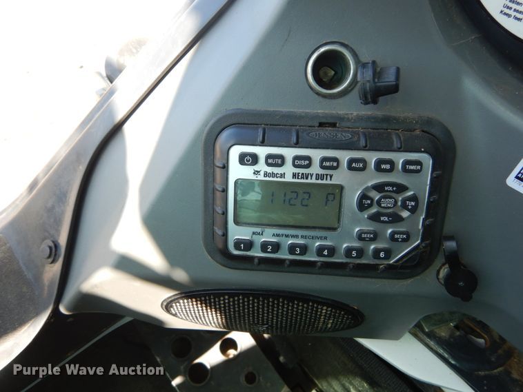 image for item IY9637 2018 Bobcat T770  tracked skid steer loader