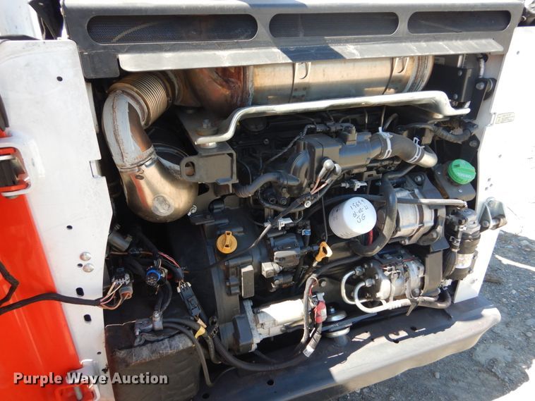 image for item IY9637 2018 Bobcat T770  tracked skid steer loader