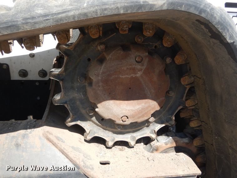 image for item IY9637 2018 Bobcat T770  tracked skid steer loader