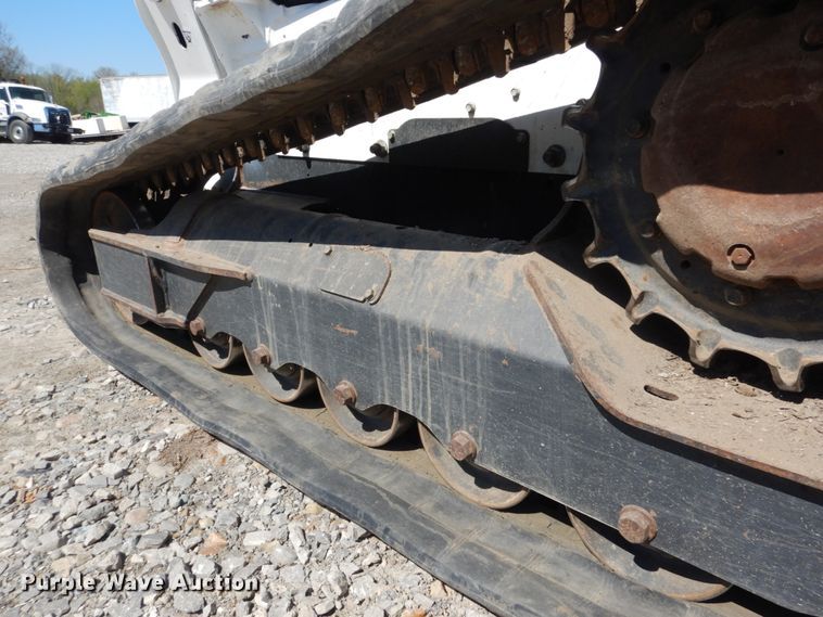 image for item IY9637 2018 Bobcat T770  tracked skid steer loader