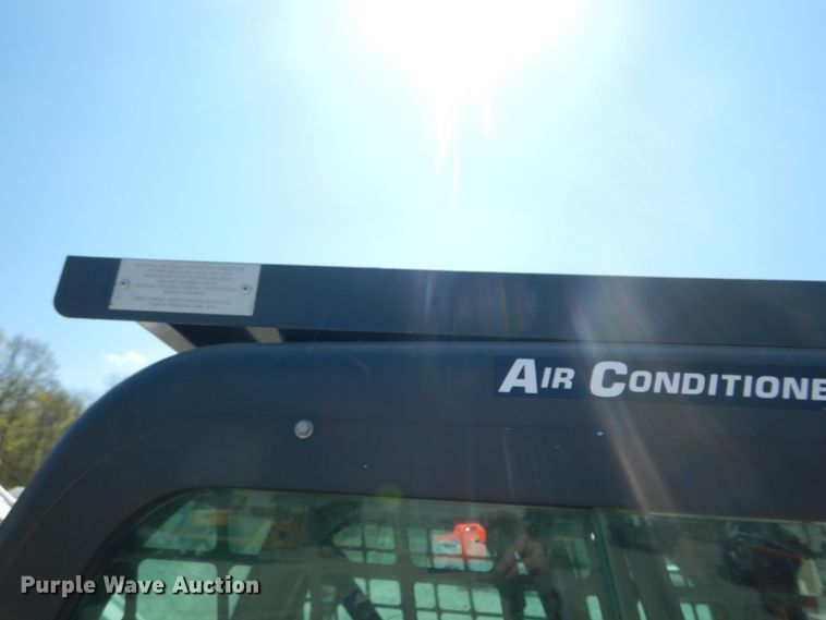 image for item IY9637 2018 Bobcat T770  tracked skid steer loader