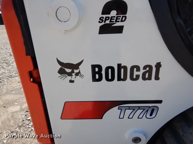 image for item IY9637 2018 Bobcat T770  tracked skid steer loader