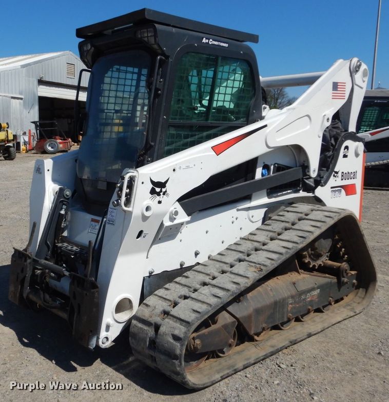 image for item IY9638 2018 Bobcat T870  tracked skid steer loader