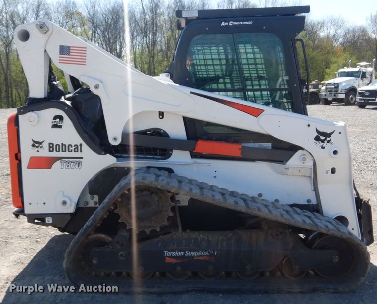 image for item IY9638 2018 Bobcat T870  tracked skid steer loader
