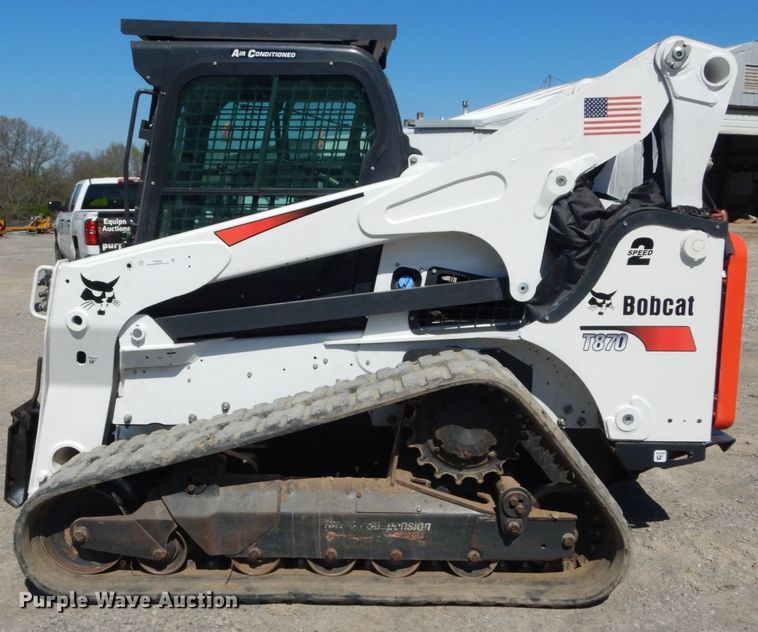 image for item IY9638 2018 Bobcat T870  tracked skid steer loader