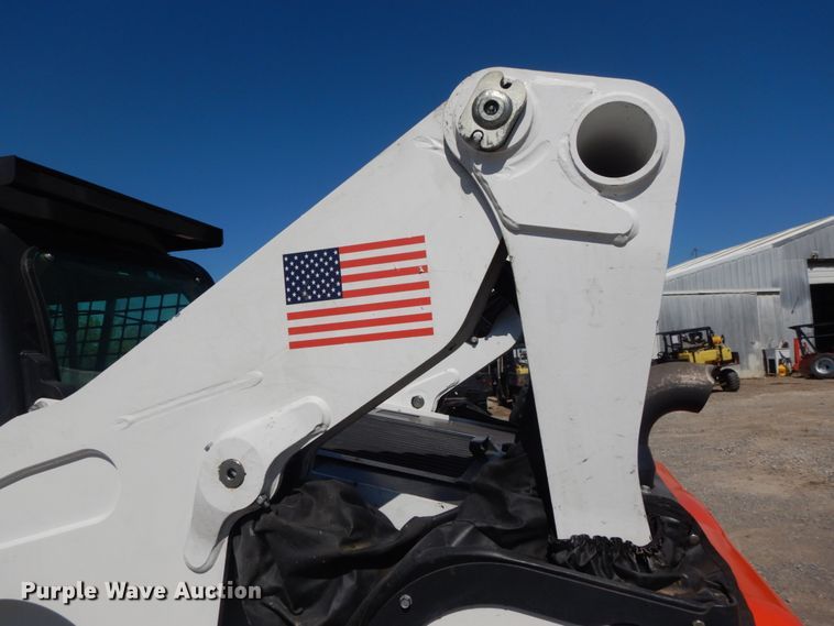 image for item IY9638 2018 Bobcat T870  tracked skid steer loader