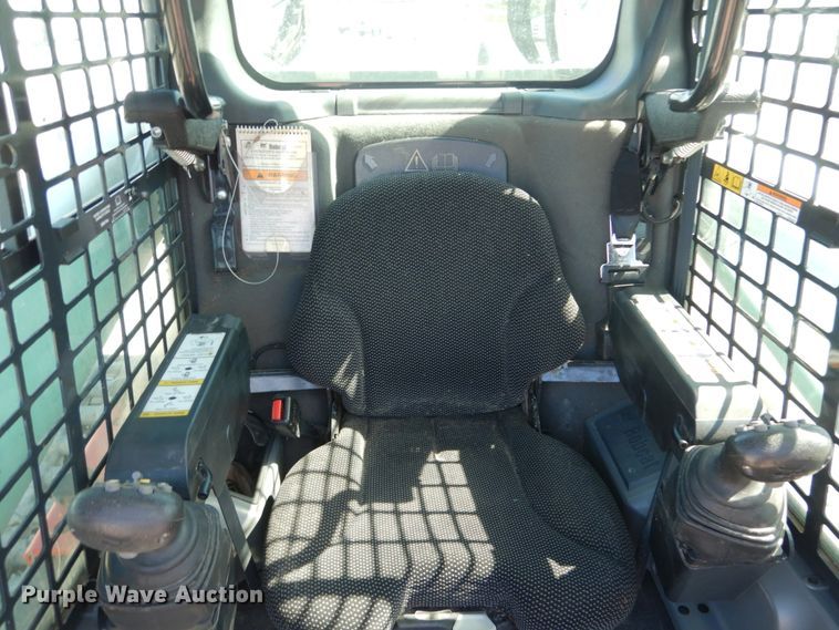 image for item IY9638 2018 Bobcat T870  tracked skid steer loader