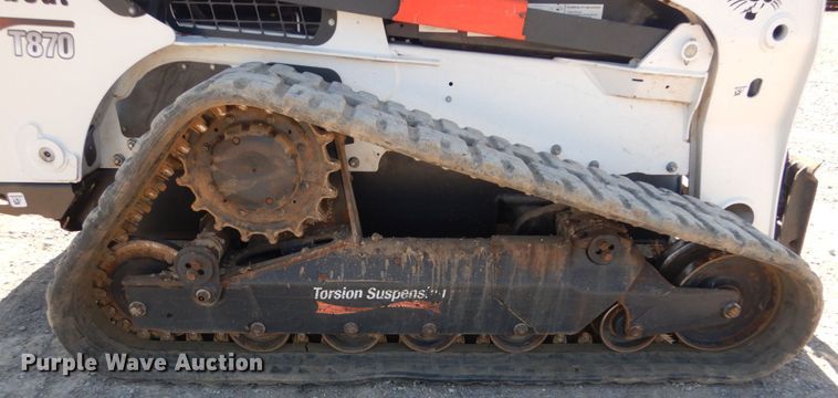 image for item IY9638 2018 Bobcat T870  tracked skid steer loader