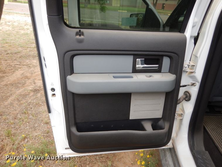 image for item DC2129 2012 Ford F150  SuperCrew pickup truck