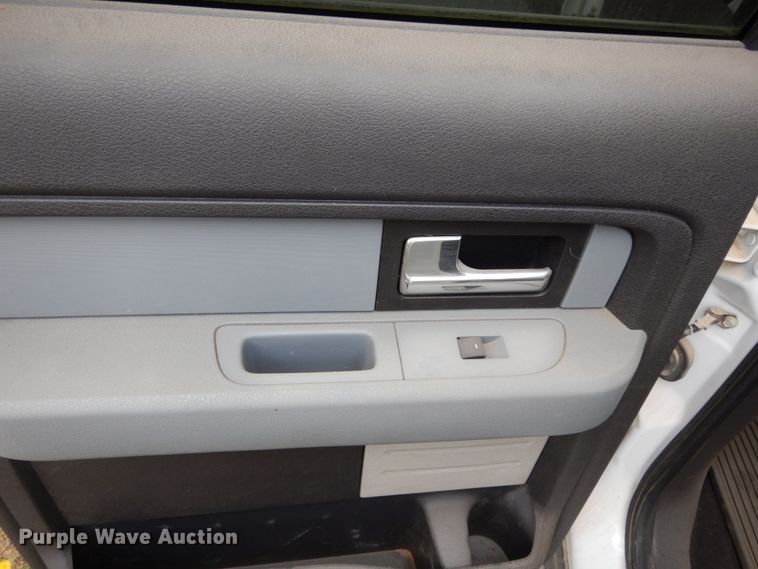 image for item DC2129 2012 Ford F150  SuperCrew pickup truck