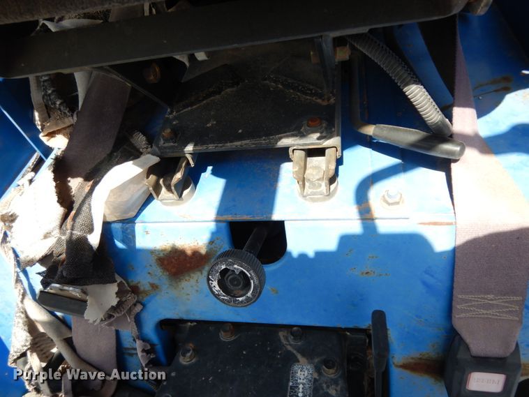 image for item DC2132 New Holland T1520  tractor