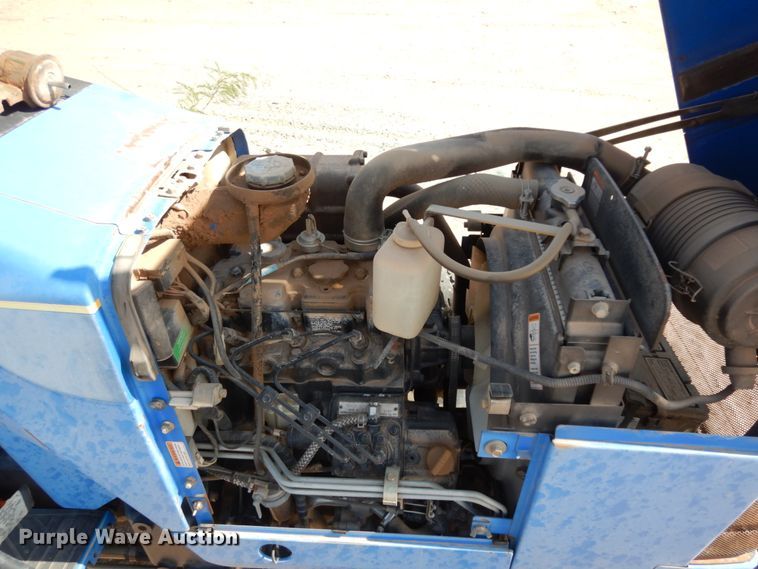 image for item DC2132 New Holland T1520  tractor