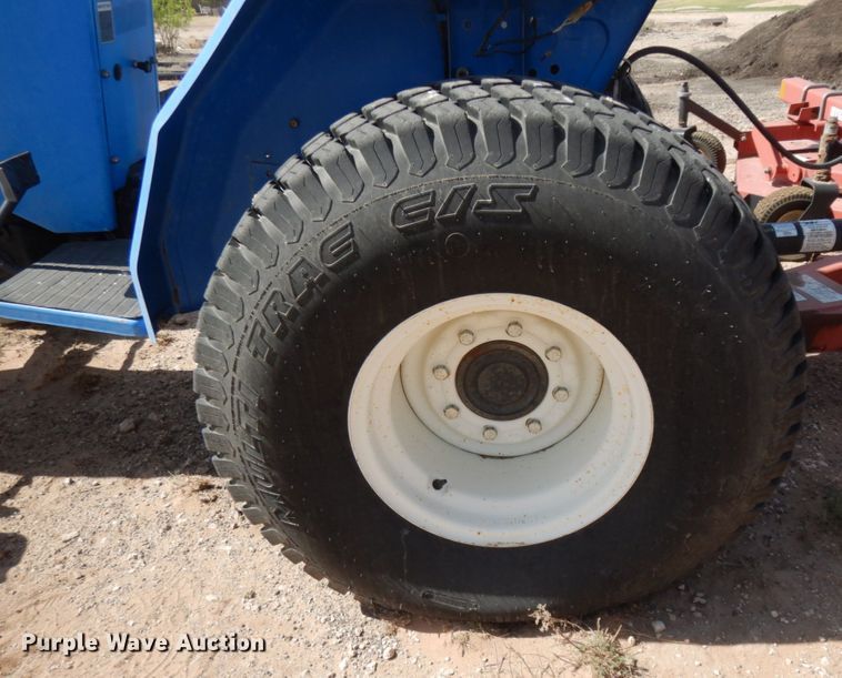 image for item DC2132 New Holland T1520  tractor