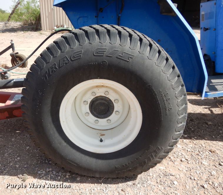 image for item DC2132 New Holland T1520  tractor