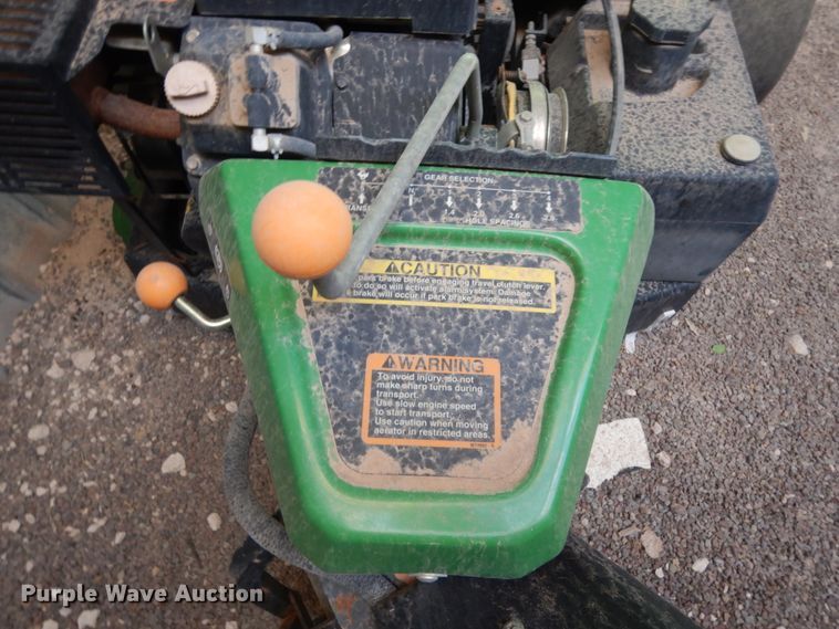 image for item DC2134 John Deere Aercore 800  aerator