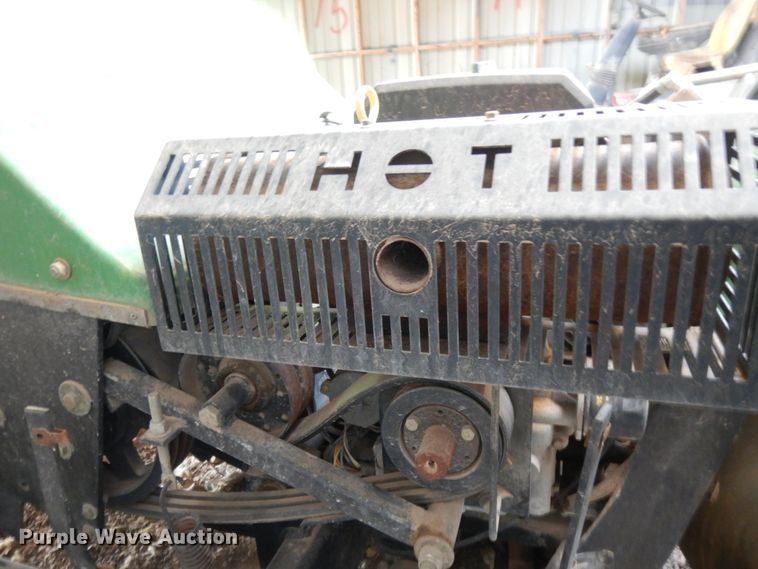 image for item DC2134 John Deere Aercore 800  aerator