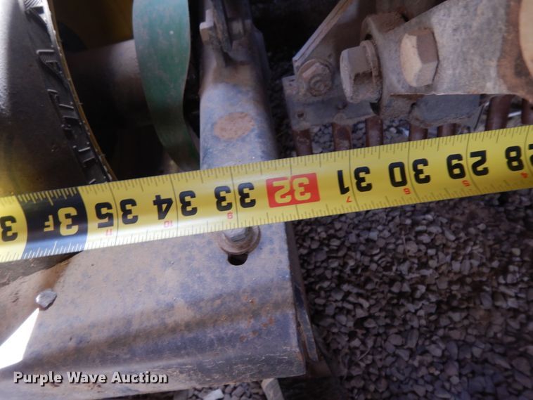 image for item DC2134 John Deere Aercore 800  aerator