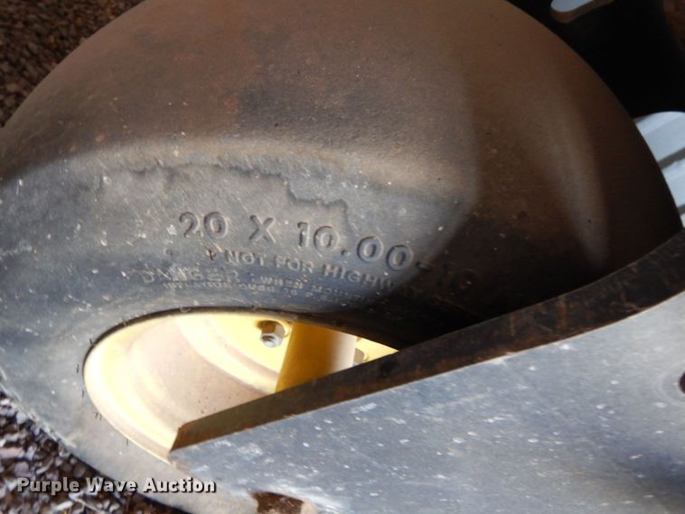 image for item DC2135 John Deere 2500A  reel mower