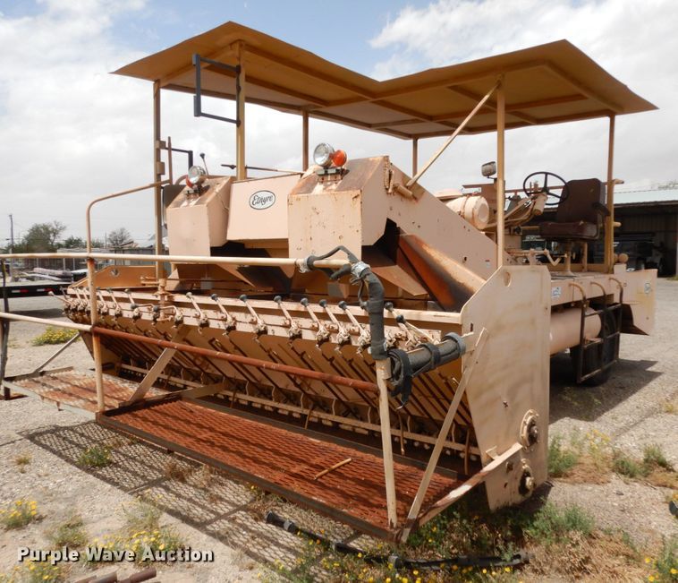 image for item DC2141 Entyre  chip spreader