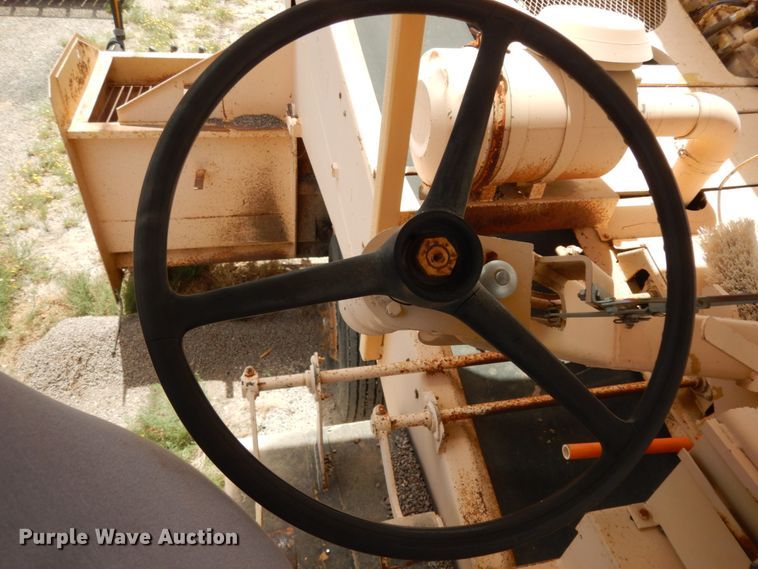 image for item DC2141 Entyre  chip spreader