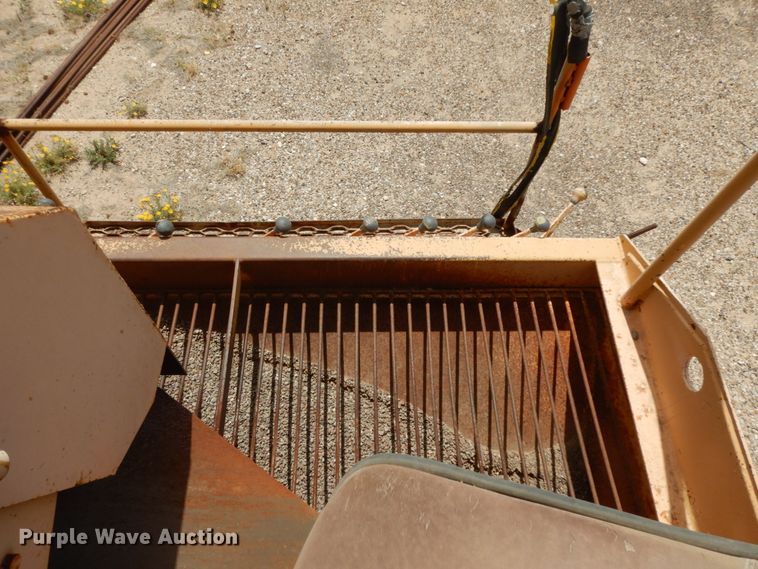 image for item DC2141 Entyre  chip spreader