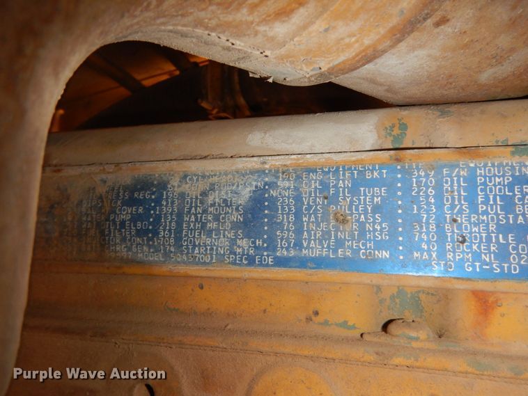 image for item DC2141 Entyre  chip spreader