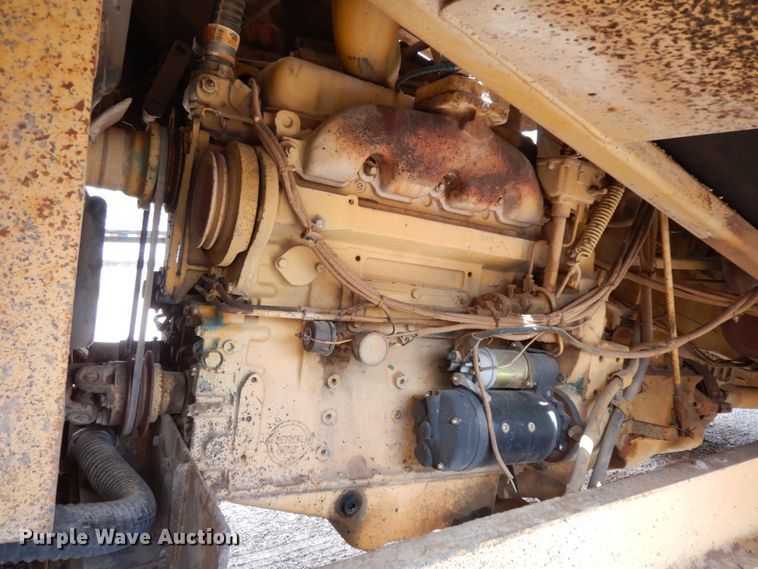 image for item DC2141 Entyre  chip spreader