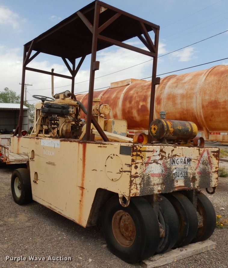 image for item DC2143 Ingram 9-2800-P  pneumatic roller