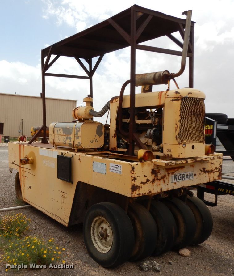 image for item DC2143 Ingram 9-2800-P  pneumatic roller