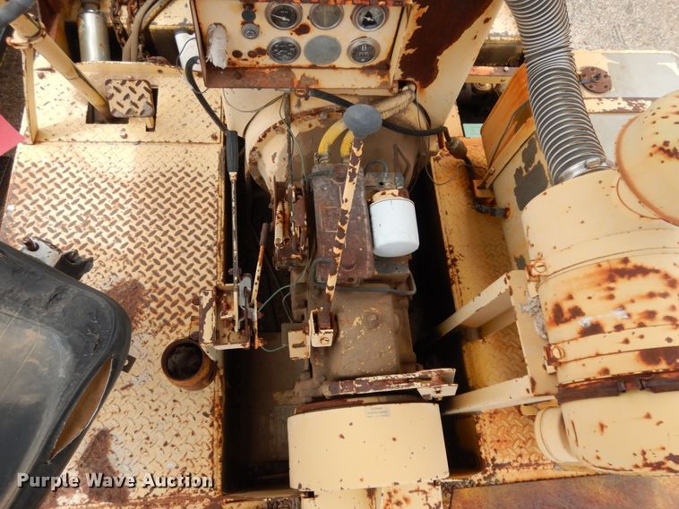 image for item DC2143 Ingram 9-2800-P  pneumatic roller