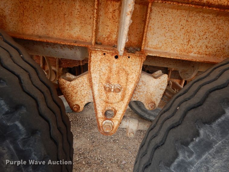 image for item DC2144 1980  RD-M tank trailer