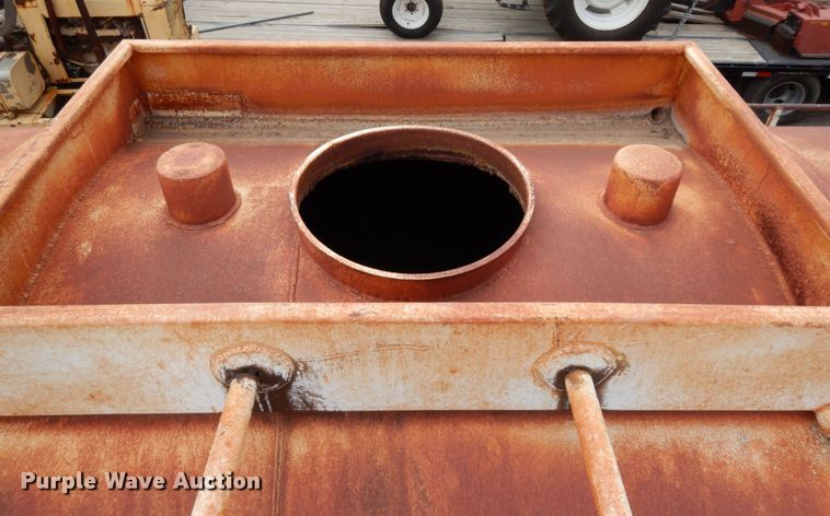 image for item DC2144 1980  RD-M tank trailer