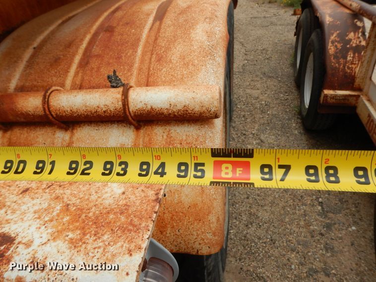 image for item DC2144 1980  RD-M tank trailer