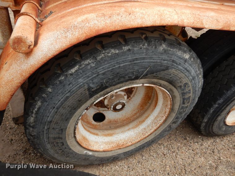 image for item DC2144 1980  RD-M tank trailer