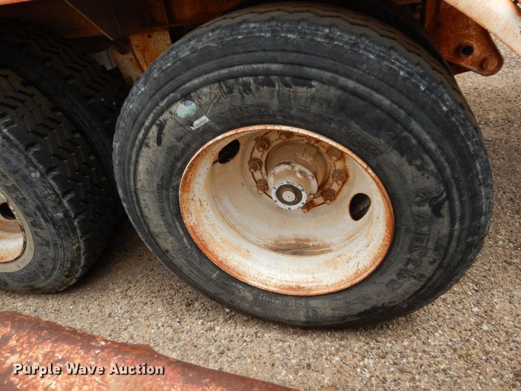 image for item DC2144 1980  RD-M tank trailer