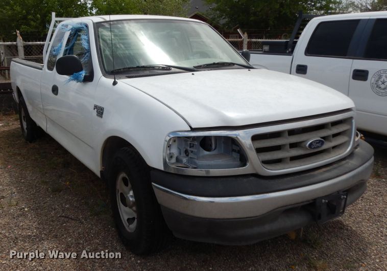 image for item DC2146 2003 Ford F150  SuperCab pickup truck