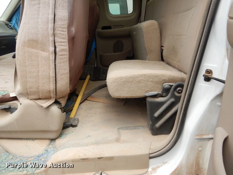 image for item DC2146 2003 Ford F150  SuperCab pickup truck