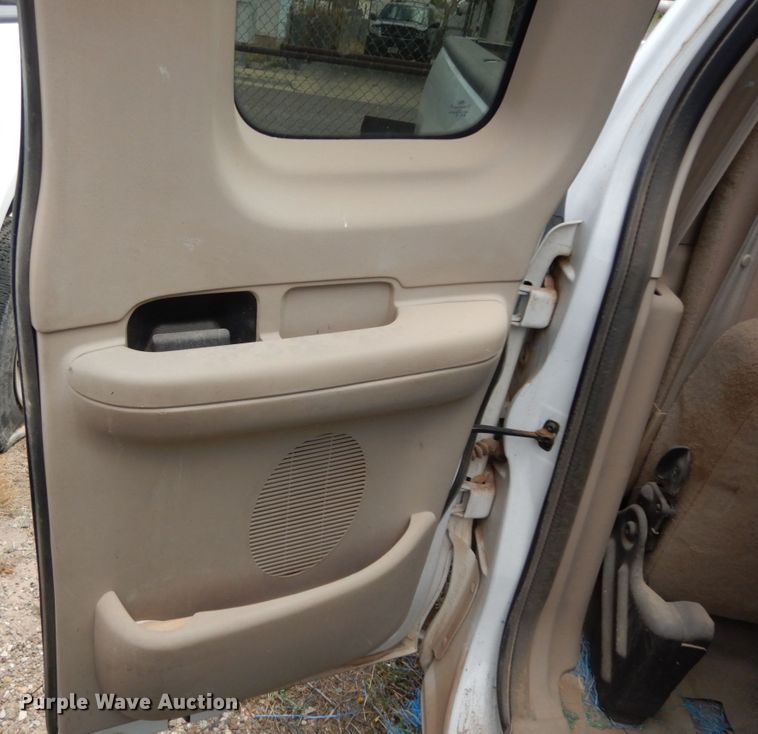 image for item DC2146 2003 Ford F150  SuperCab pickup truck