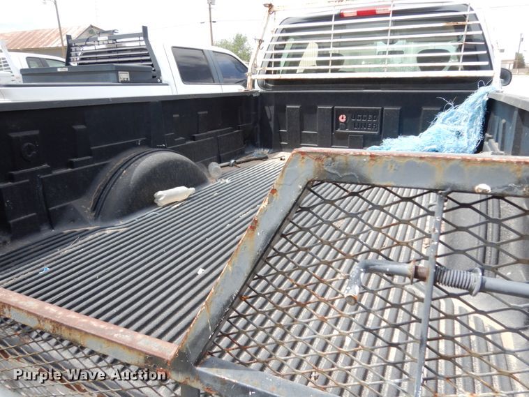 image for item DC2146 2003 Ford F150  SuperCab pickup truck