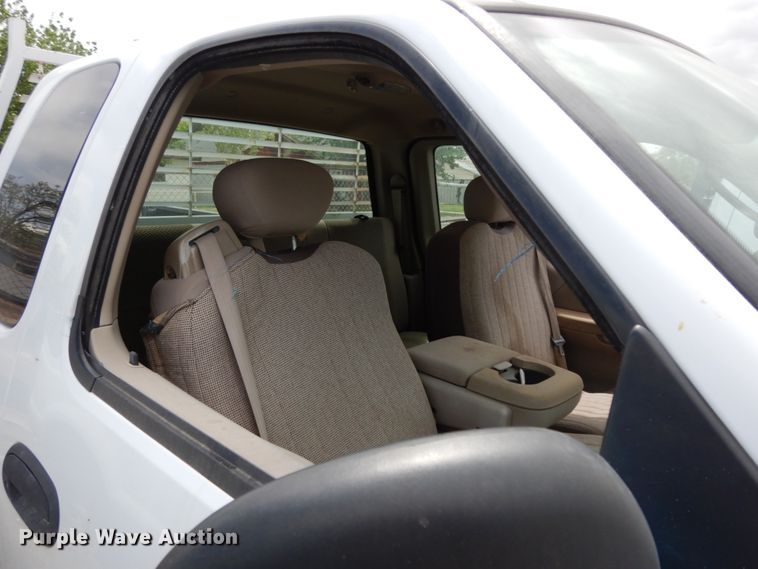 image for item DC2146 2003 Ford F150  SuperCab pickup truck