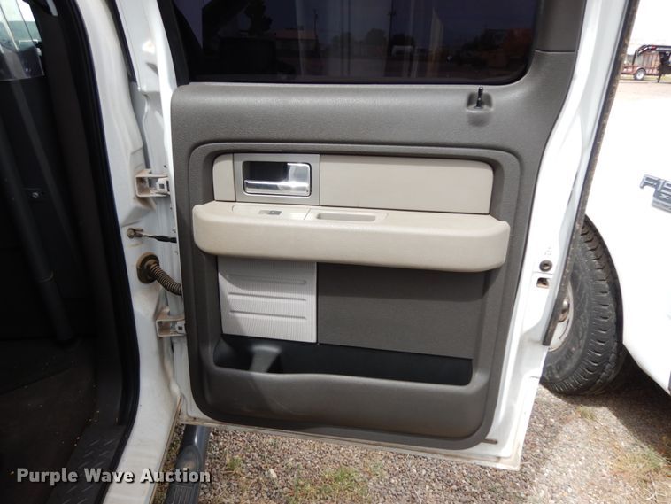 image for item DC2147 2008 Ford F150  SuperCrew pickup truck