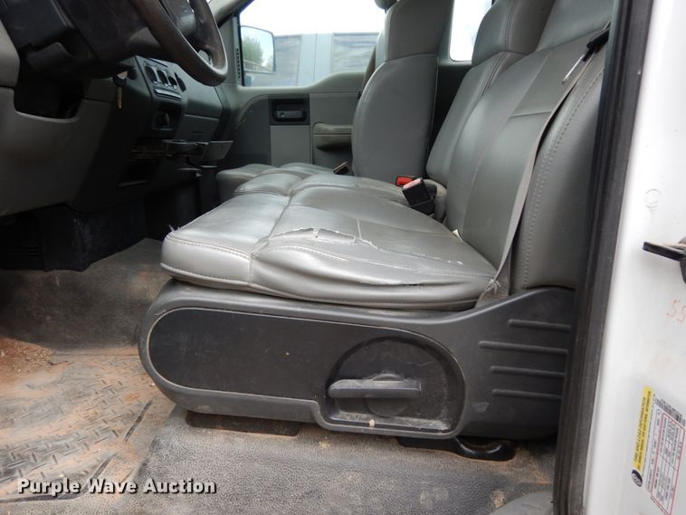 image for item DC2148 2005 Ford F150  pickup truck