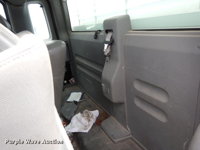 image for item DC2148 2005 Ford F150  pickup truck