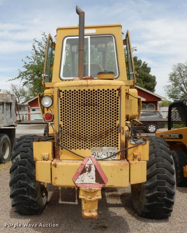 image for item DC2150 1984 Caterpillar 930  wheel loader