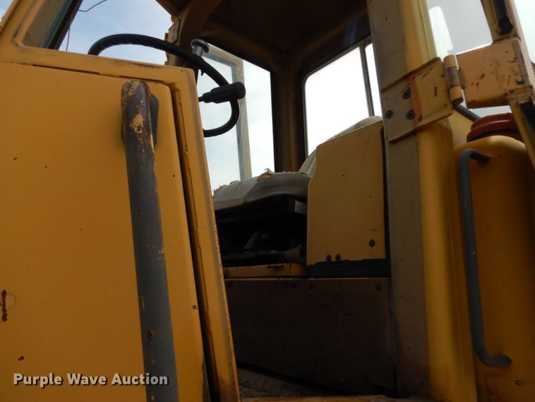 image for item DC2150 1984 Caterpillar 930  wheel loader