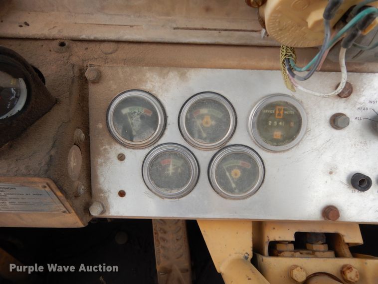 image for item DC2150 1984 Caterpillar 930  wheel loader