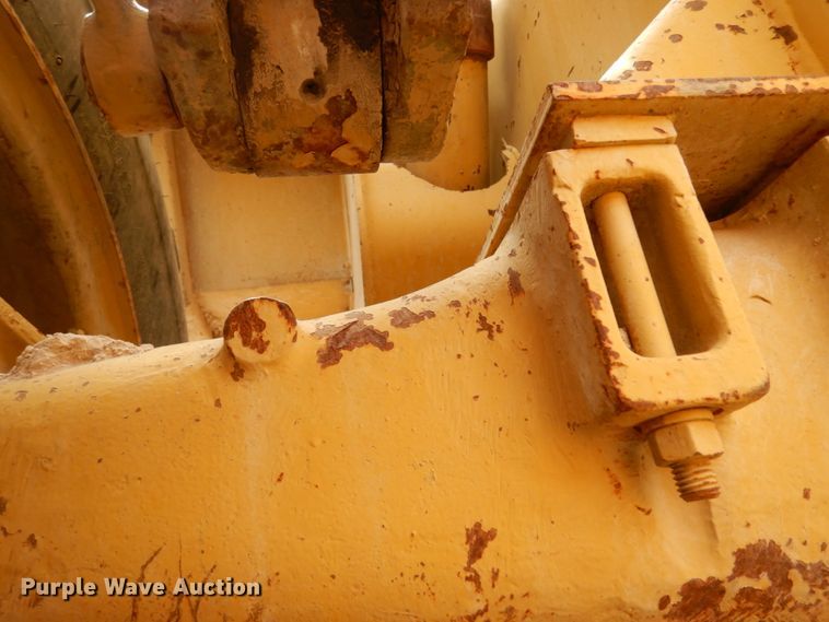 image for item DC2150 1984 Caterpillar 930  wheel loader